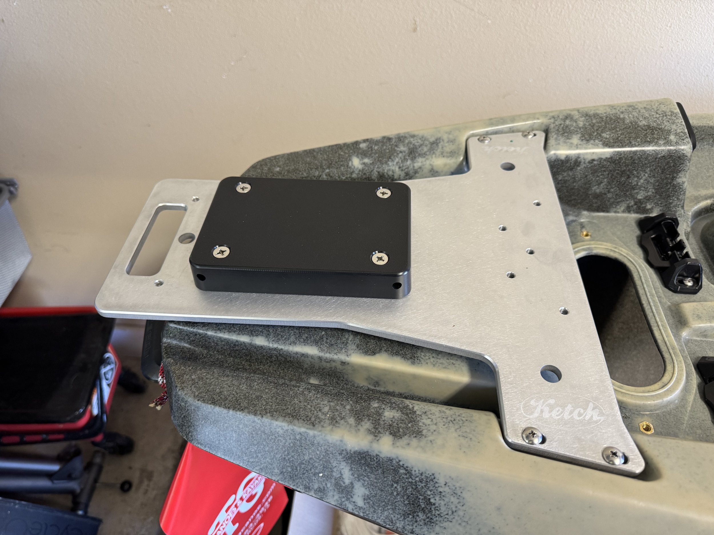  MinnKota PowerGuide quick-release puck 