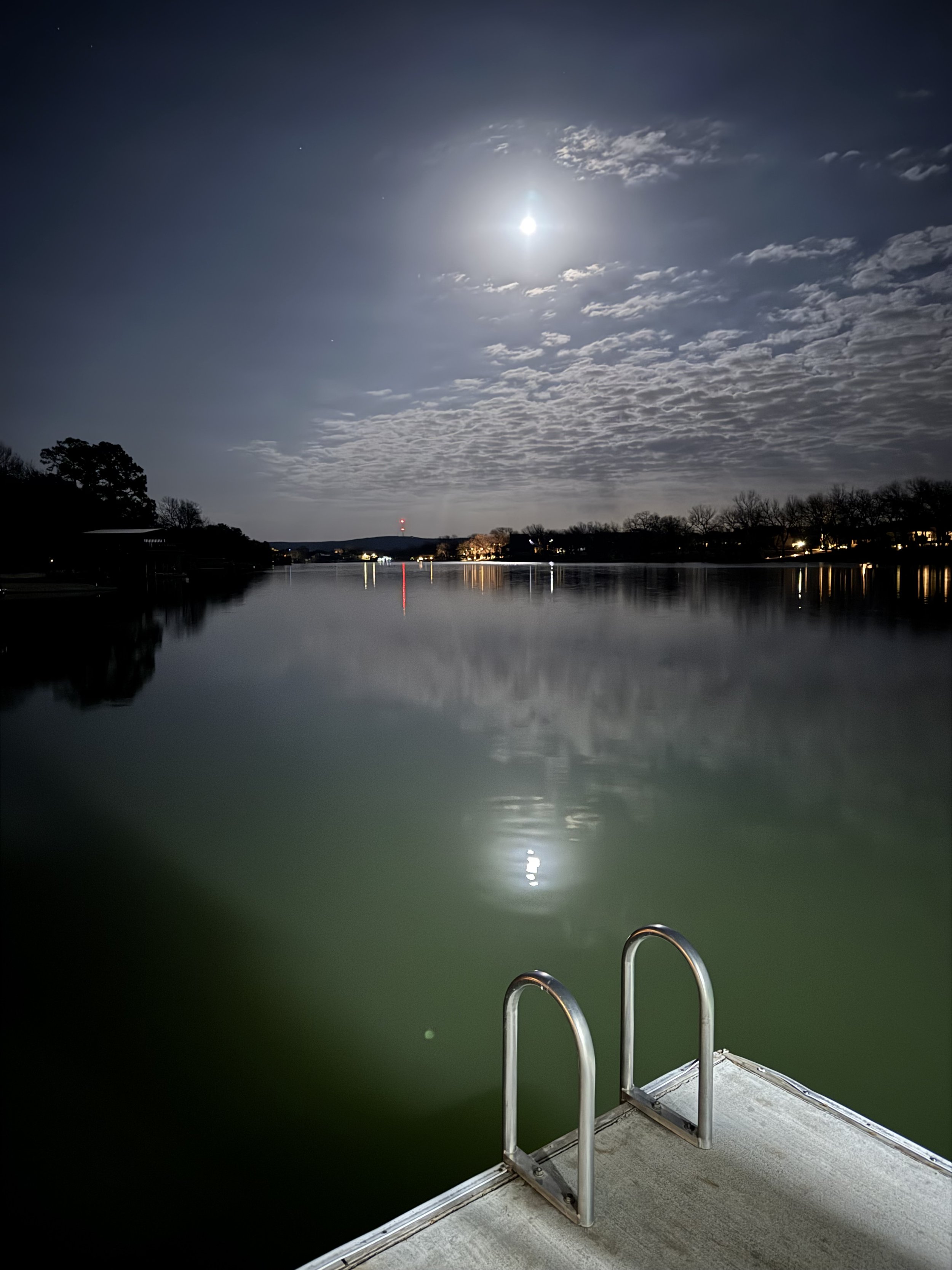  The moon at the lake Thursday night when we arrived. 